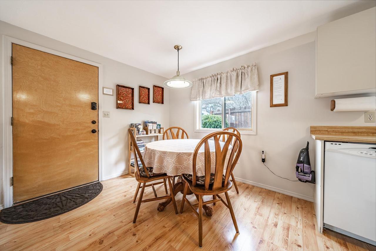 אשלנד Abigail'S Bed And Breakfast Inn מראה חיצוני תמונה